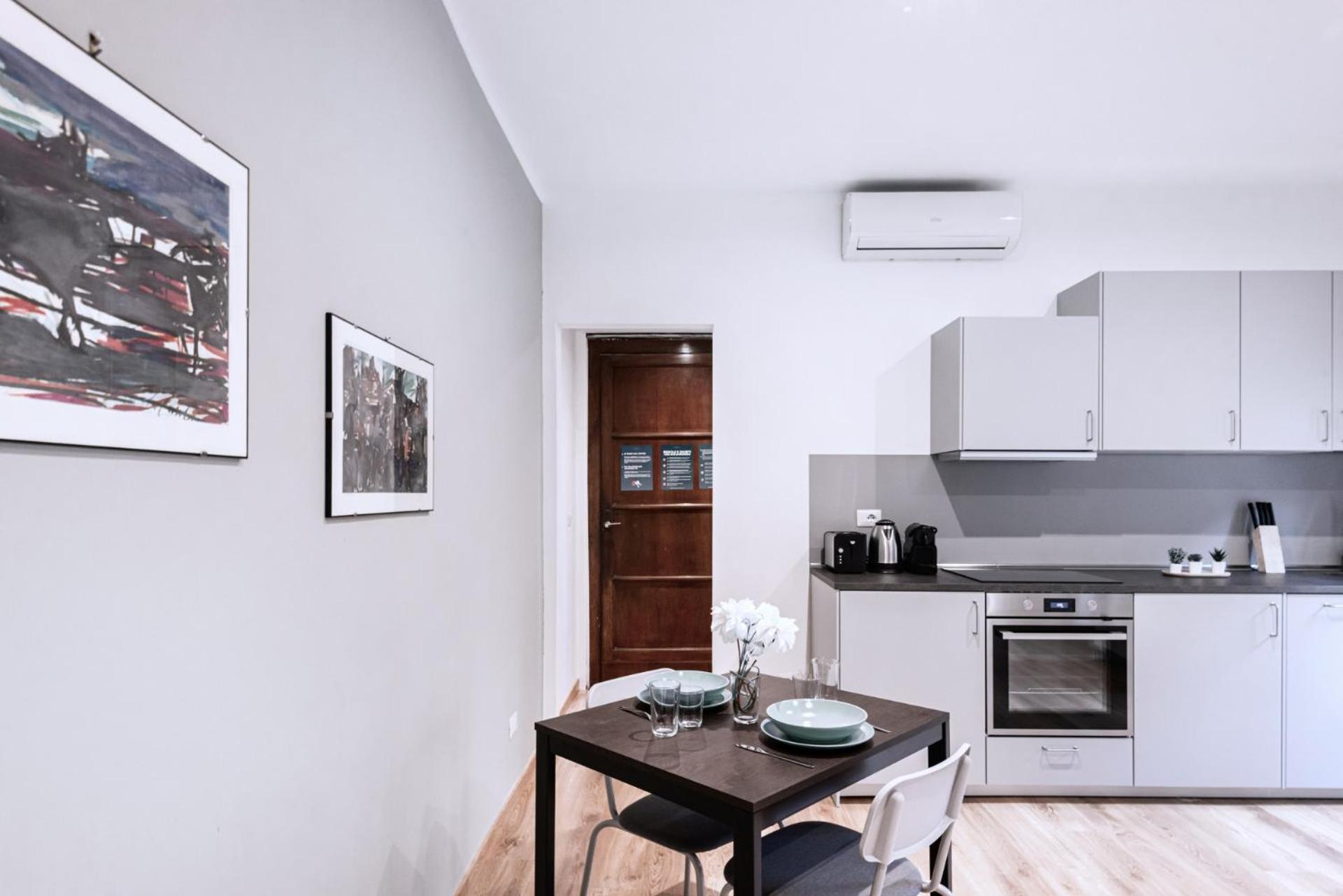 Apartament Easylife - Studio Con Balcone In Risorgimento Mediolan Zewnętrze zdjęcie