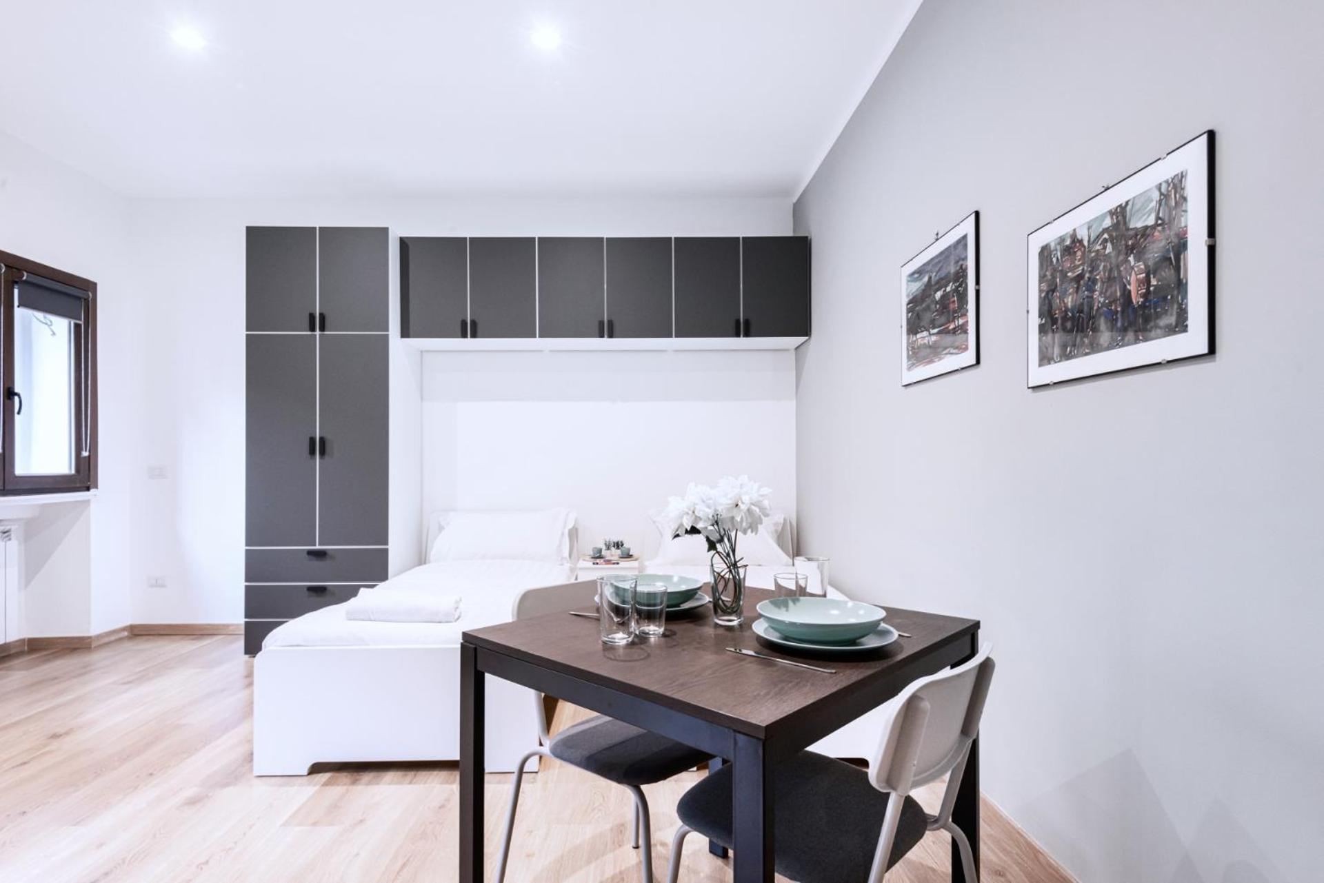 Apartament Easylife - Studio Con Balcone In Risorgimento Mediolan Zewnętrze zdjęcie